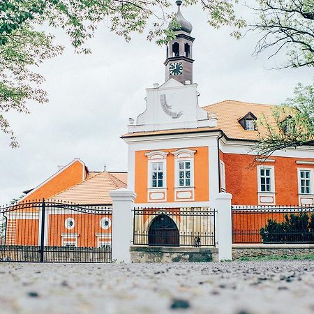 Savoia Castle Affittacamere Škvorec Esterno foto